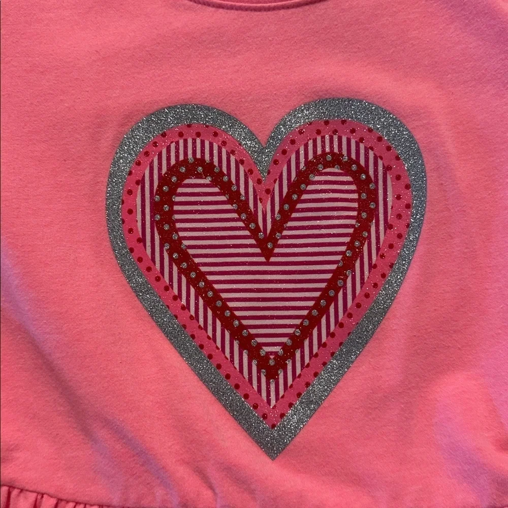 Cat & Jack 3/4 sleeve girls dress with heart detail NWOT MEDIUM (7/8)